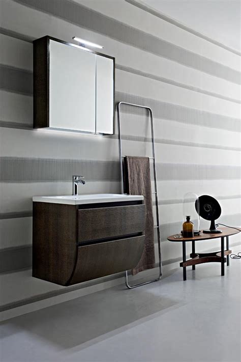 I mobili sottolavabo sono l'arredo bagno gusto per guadagnare spazio in un piccolo bagno o aggiungere un tocco di eleganza a bagni di ampia metratura. Soluzioni Cerasa per arredare un bagno piccolo - Rifare Casa
