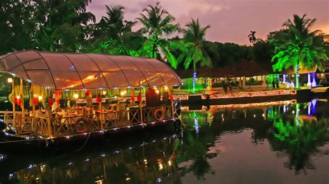 Best Time To Visit Kerala Backwaters Timming Matters A Lot