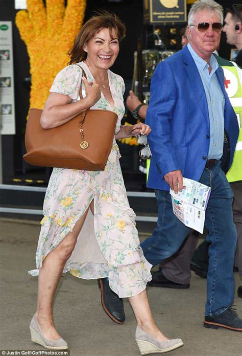 Lorraine Kelly Joins Husband Steve Smith At Chelsea Flower Show Daily Mail Online