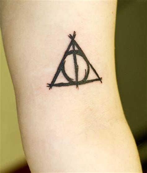 13 Cool Cute And Small Tattoos Of Symbols Part 1 Tatoos Help