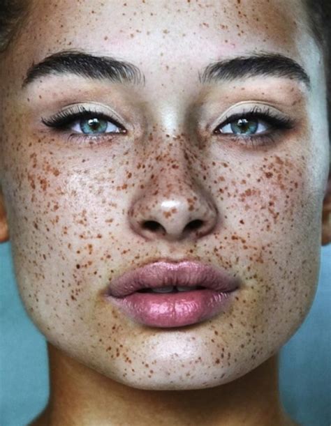 8 Makeup Looks That Make Freckles Look Amazing Cute