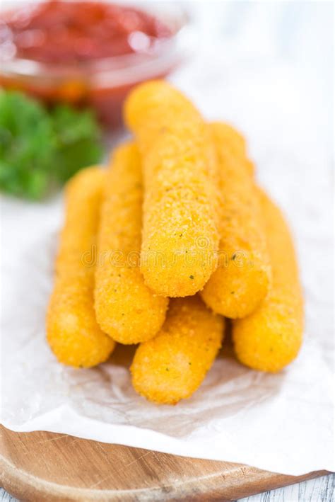 Mozzarella Sticks Deep Fried Stock Image Image Of Dinner Finger