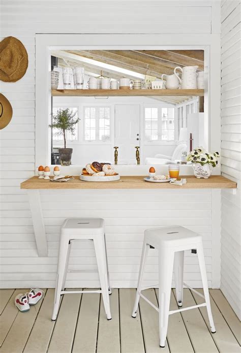 Breakfast Nook Ideas That Will Start Your Day Off Right | Small kitchen