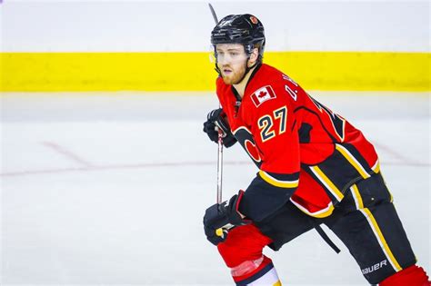 Jul 24, 2021 · that and somewhere around $63 million might entice dougie hamilton to sign on with a devils team that is overflowing with young guys who are not yet ready for prime time but is still searching for. Calgary Flames Address Dougie Hamilton Trade Rumors