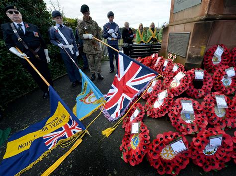 Remembrance Sunday Shropshire And Mid Wales Pay Tribute To Fallen