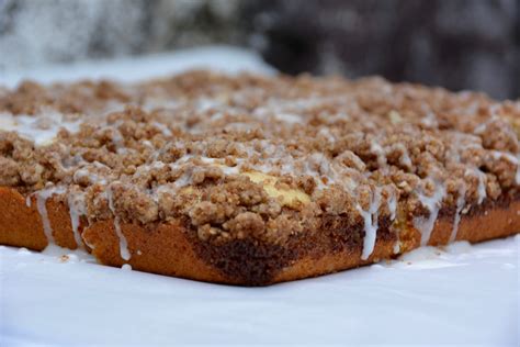Best Easy And Moist Coffee Cake Recipe