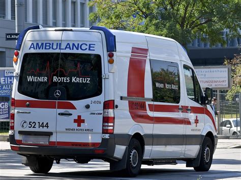 Although the history of bitumen dates back to the third millennium bc, only little. Wien-Neubau: Fahrrad-Lenkerin bei Zusammenstoß mit Pkw ...