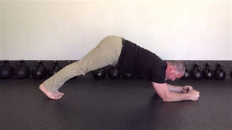 How To Do The 4 Stage Plank By Shaun Cairns Sfg Master Instructor