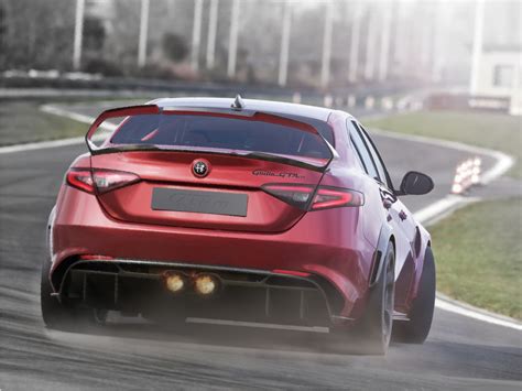 This page is all about the new alfa romeo giulia! Alfa Romeo Giulia GTA 2020 nuova | GTAm | Prestazioni ...
