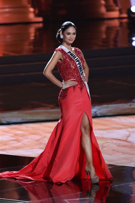22.and we all know she keeps her word for it, like that time she promised us the miss universe crown. PIA ALONZO WURTZBACH - Miss Universe 2015 Preliminary Round 12/16/2015 - HawtCelebs