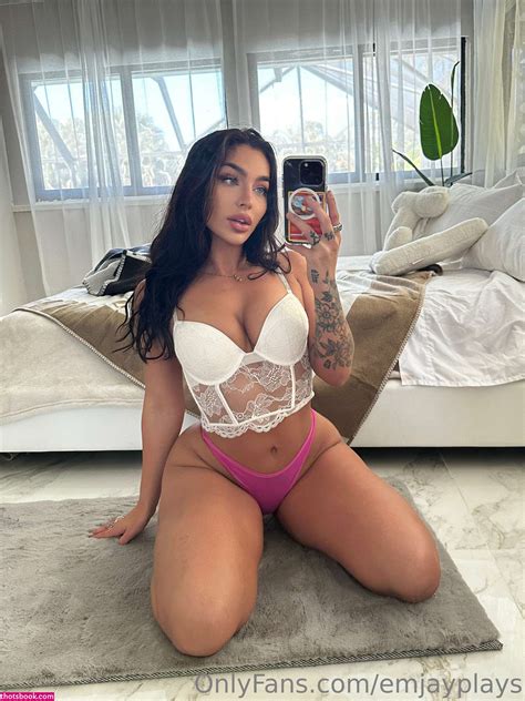 Emily Rinaudo Onlyfans Photos 5 Gallery Leaknudes