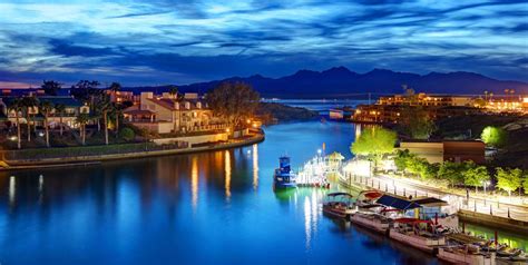 The Best Lake Towns In The Us — Photos Of Gorgeous Lake Towns