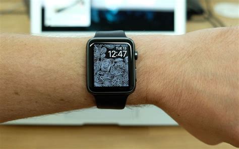 Cool anime apple watch faces. Apple Faces offers unique wallpapers for your Apple Watch ...