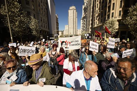 REGIONAL Madrid vuelve a la calle para reclamar una sanidad pública y
