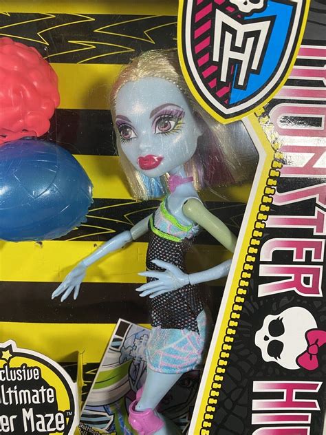 Monster High Doll Skultimate Roller Maze 2 Pack Ghoulia Yelps Abbey Bominable 746775134884 Ebay