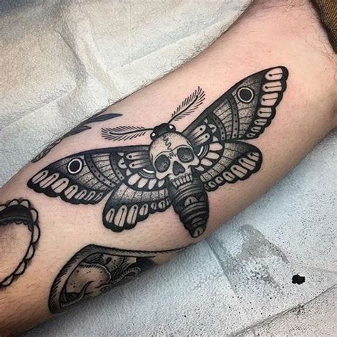 Maybe you would like to learn more about one of these? Men Butterfly Tattoos Design - Butterfly Tattoos For Men - Butterfly Tattoos - Crayon