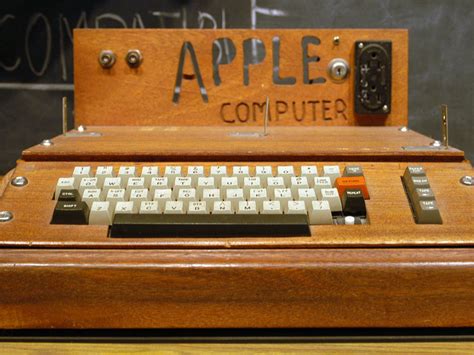 Us dollar buying and selling price, usd to myr converter. Apple 1 kostete vor 40 Jahren 666 Dollar - heute über 900 ...