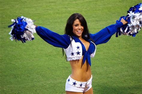 The Hottest Dallas Cowboys Cheerleaders Ever Therichest