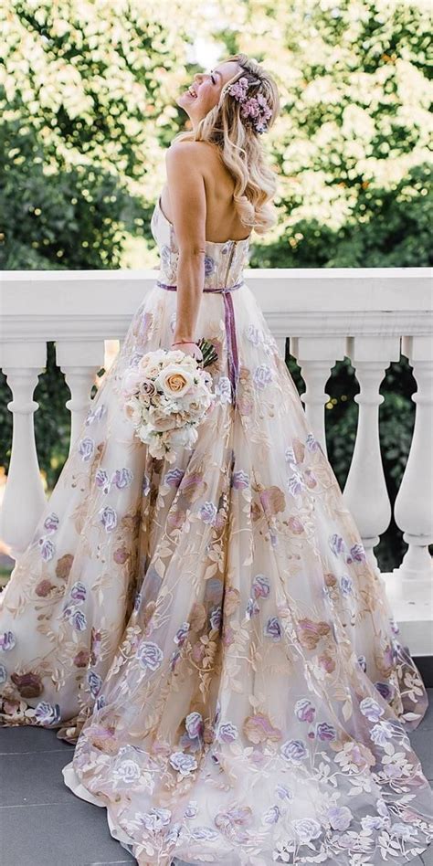 Floral Wedding Dresses 30 Magical Looks Faqs Colored Wedding