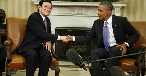 Obama Has Candid Human Rights Talk With Vietnam Leader