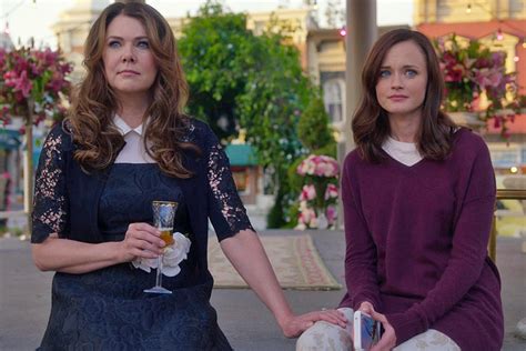 Netflix Gilmore Girls In Preliminary Talks For Season 2