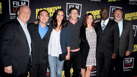Here was a diverse, empathetic workplace family who never let race, sexuality, or whatever boyle's deal is get in the way of fierce. 'Brooklyn Nine-Nine' Cast Donates $100,000 Towards Bail ...