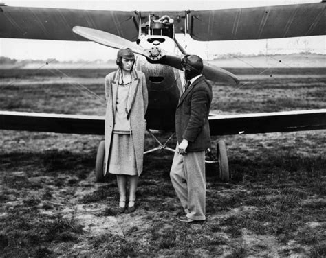 Amelia Earhart Mystery Bones Found On South Pacific Island Are From