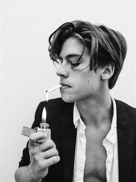 He is known for his role as cody martin on the disney channel series the suite life of zack & co. Twitter | Cole sprouse, Hair styles, Hairstyle