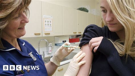 Cervical Cancer Jab Women Will Only Need Three Smears Bbc News