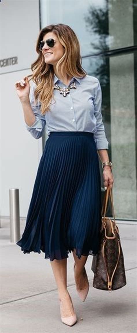 Gorgeous Long Skirt Outfits For Working Women9 Office Salt