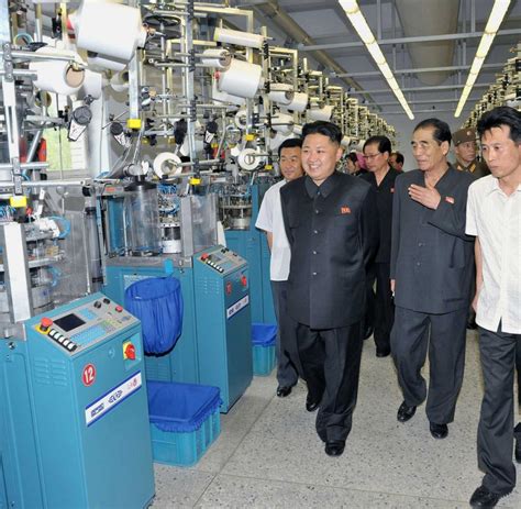 See more of kim jong un 김정은 on facebook. Kim Jong-un: Die Faszination des Diktators für ...