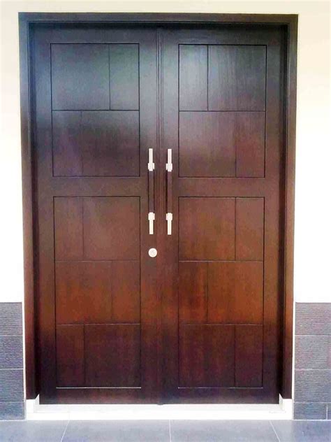 Dan kami siap menerima pesanan kusen pintu rumah warna putih dengan menggunakan kayu mahoni dengan. 34+ Contoh Model Daun Pintu Kupu Tarung Terbaru Terkini ...