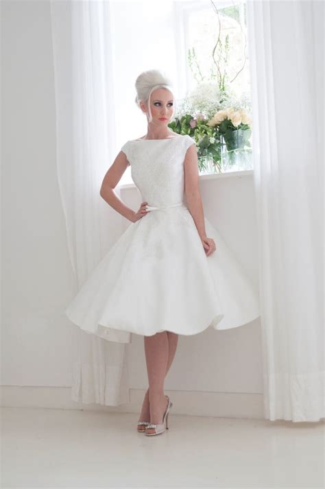 Are short dresses appropriate as a wedding dress? What are the Best Alternative Wedding Dresses? | The Best ...