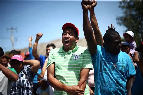 Migrant 'caravan' that angers Trump nears U.S.-Mexico border
