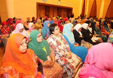 Singkatan jpm) merupakan sebuah kementerian kerajaan persekutuan di malaysia. Senarai Agensi Di Bawah Menteri Di Jabatan Perdana Menteri ...