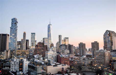 Get new york's weather and area codes, time zone and dst. Rooftops de New York : boire un cocktail avec vue sur les ...