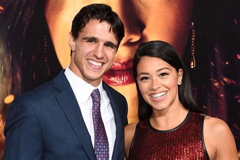 Jane The Virgin Star Gina Rodriguez And Joe LoCicero Are Married