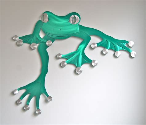 Sculptures By Stepper Climbing Frog Wall Art Green Sculptures By