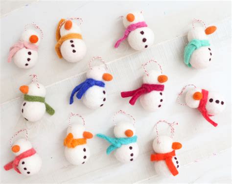 Diy Felt Snowman Ornaments A Kailo Chic Life