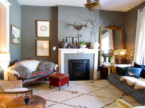 Vintage Elegance Eclectic Living Room Toronto By Jenn Hannotte
