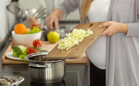 Inicio recetas de cuchara el mejor caldo casero paso a paso. Trucos para cocinar más rápido y ser más ágil | Aprender a ...