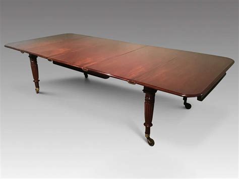 William Iv Mahogany Extending Dining Table In Antique Dining Tables