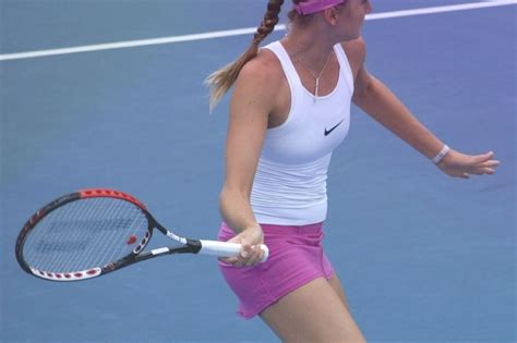 What To Wear Under Tennis Outfits Tips For Female Players