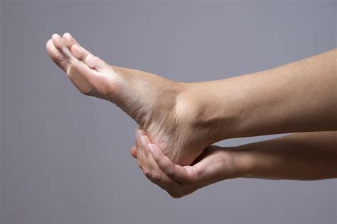 Plantar Fascia Ruptures Hubert Lee Dpm Podiatrist