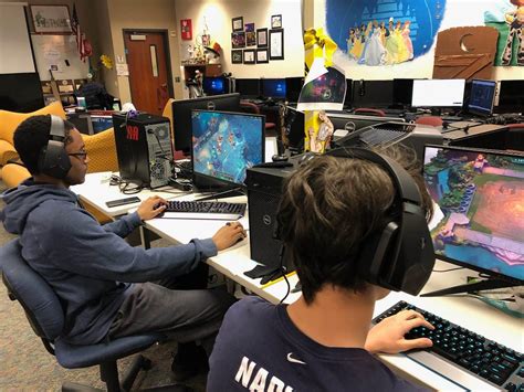 Humble Isd Brings Gaming To Classroom With Esports Course