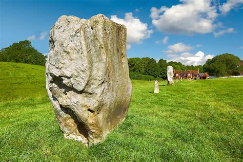 Pictures Of Avebury Neolithic Standing Stones Ring England Stock