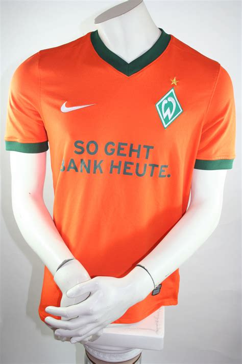 Dazu beflocken wir deine trikots mit rückennummern und patches! Nike SV Werder Bremen Trikot 29 Per Mertesacker 2009/10 ...