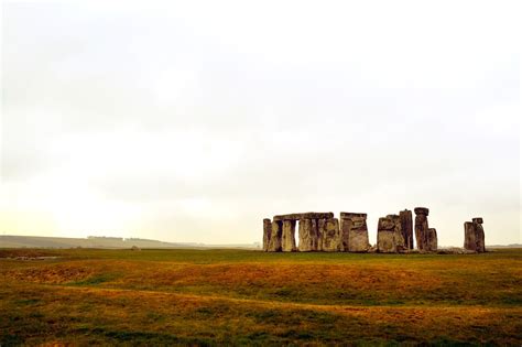 Find out about the history of stonehenge in this bbc bitesize ks2 history guide. Stonehenge - 10 Weetjes over deze mysterieuze stenencirkel ...