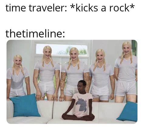 5 White 1 Blakc Rmemes