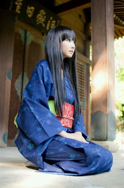 Pin By Joy Rain On Asian Art Traditional Kimono Japanese Outfits